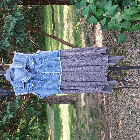 Denim Vest with Lace Dress Size XL - Picture 16 of 16